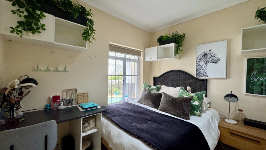 To Let 4 Bedroom Property for Rent in La Pastorale Western Cape